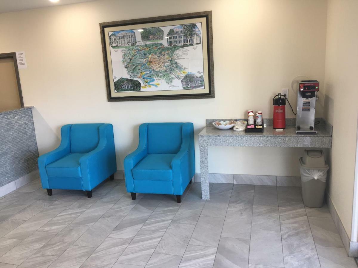 アメリカズ ベスト バリュー イン プラケマイン Plaquemine エクステリア 写真